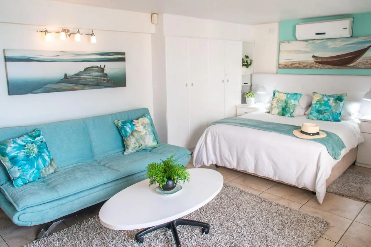 185 On Beach Boutique Suites Gordons Bay 0*,  South Africa