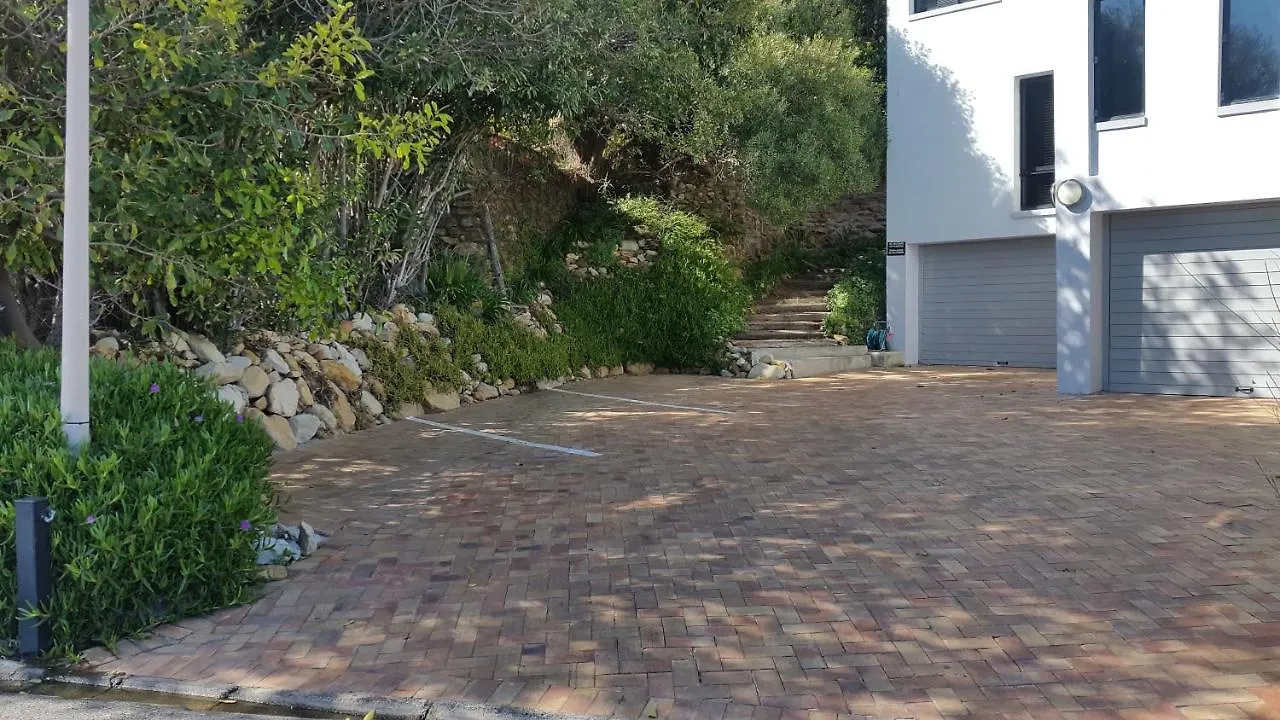 Apartment 185 On Beach Boutique Suites Gordons Bay