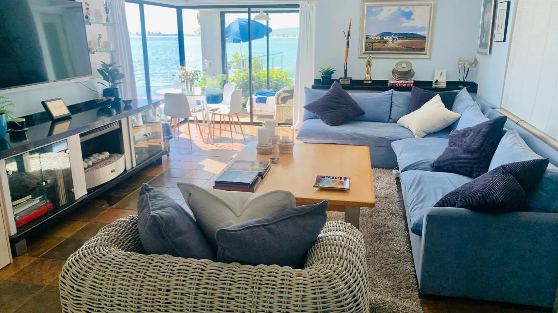 185 On Beach Boutique Suites Gordons Bay Apartment