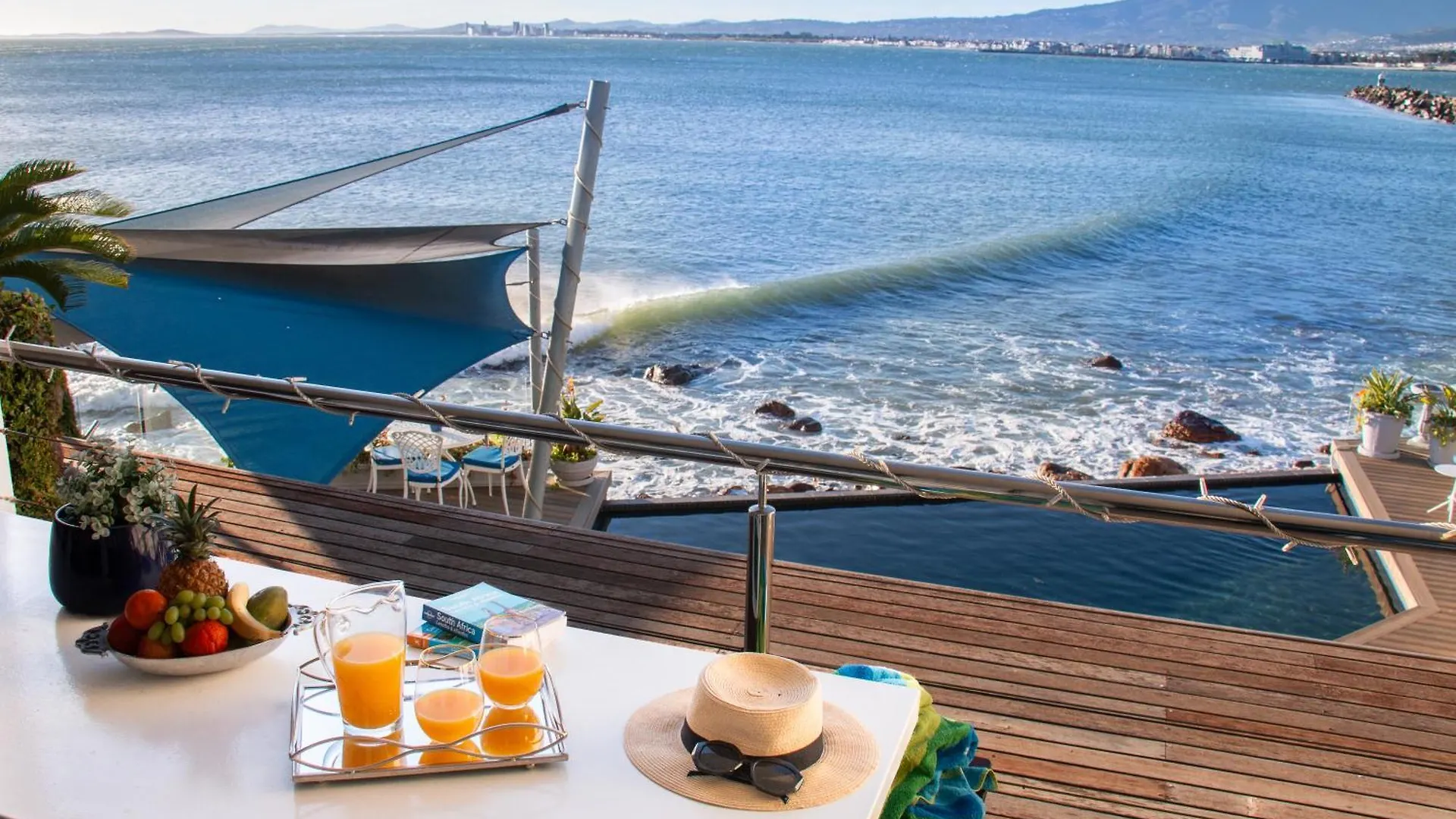 Apartment 185 On Beach Boutique Suites Gordons Bay