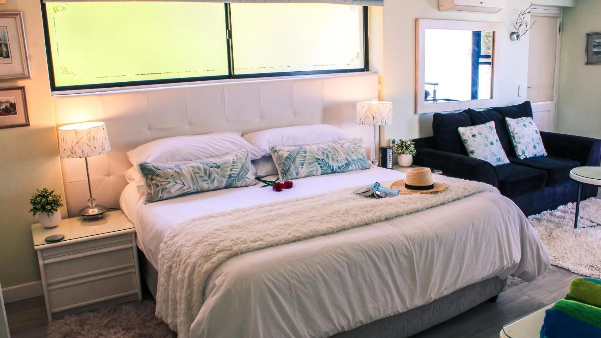 185 On Beach Boutique Suites Gordons Bay Apartment